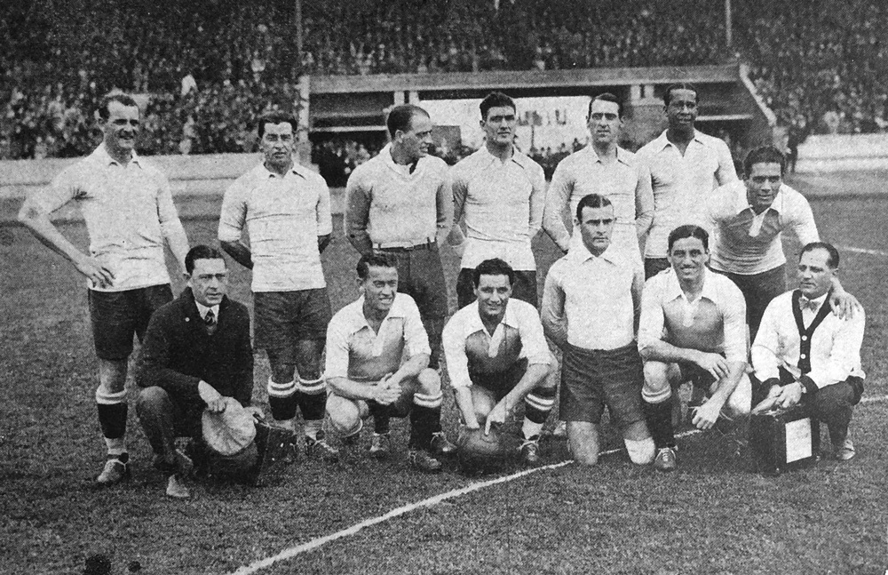 Diario Olé - 🇺🇾 Luego de que la FIFA le exigiera a Uruguay quitar las dos  estrellas de su escudo correspondientes a los Juegos Olímpicos 1924 y 1928,  llegó la respuesta desde